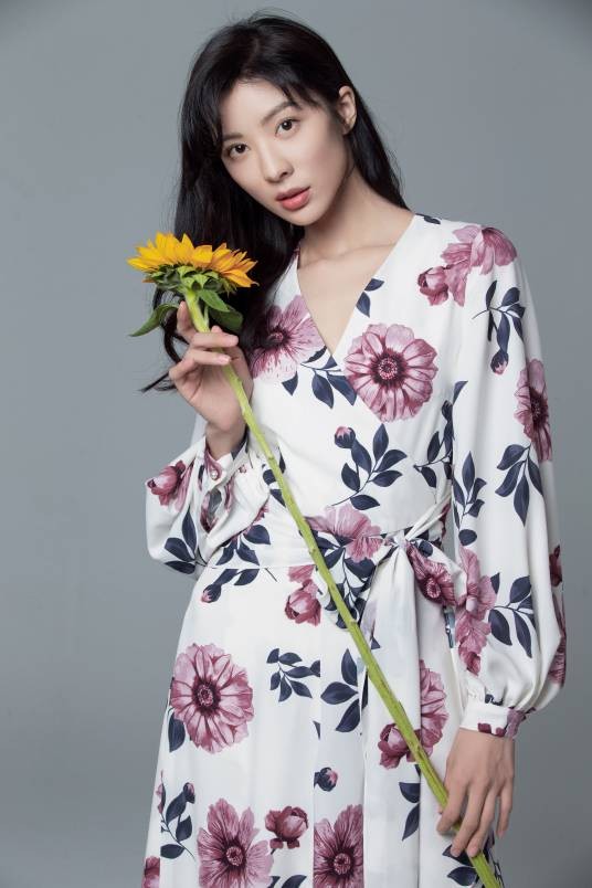 童苡萱（中国内地女演员、主持人）