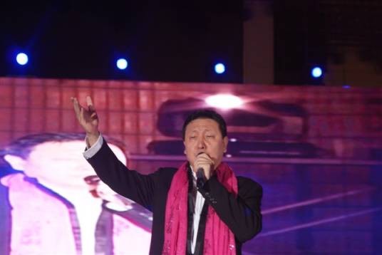 为内蒙古喝彩(韩磊、任真、查汗演唱的歌曲)
