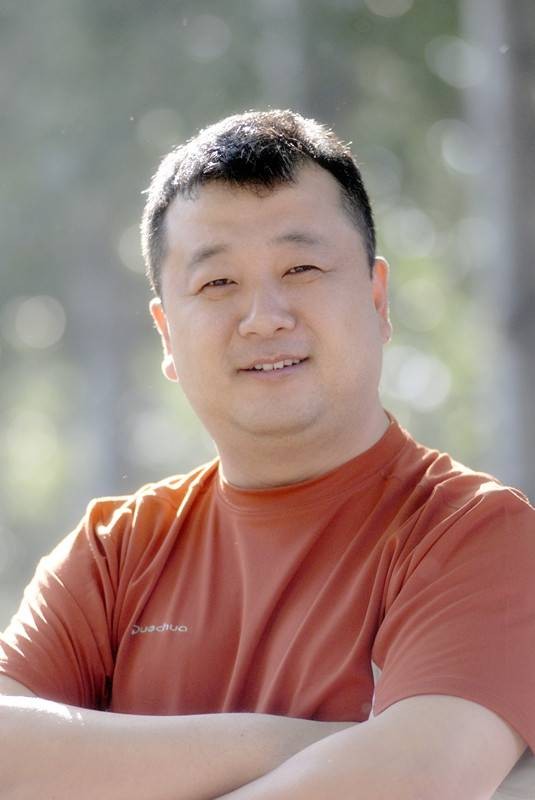姚晓峰（中国内地男导演）