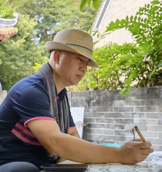 周祥（中国美术家协会会员）