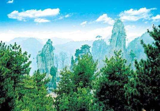 曾家山（四川省广元市朝天区境内的山脉）