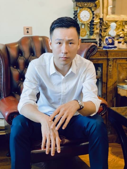 程巍（中国男演员）