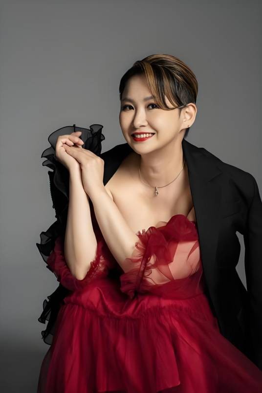 汤宝如