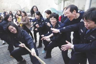 兴味盎然