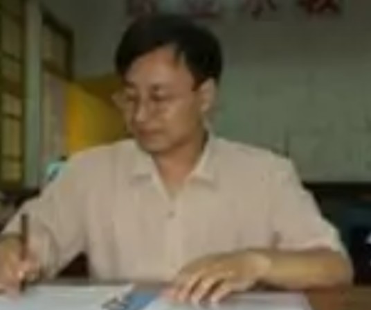 杜华文
