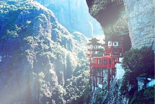 灵通山