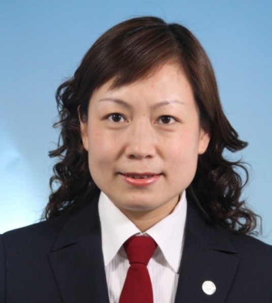 徐艳(南京医科大学附属口腔医院牙周病科主任医师、教授、博士生导师)