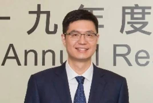 张智超（中国海外发展执行董事，行政总裁）