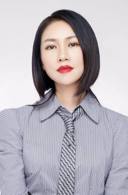 黄琦雯（歌手、音乐人、导演）