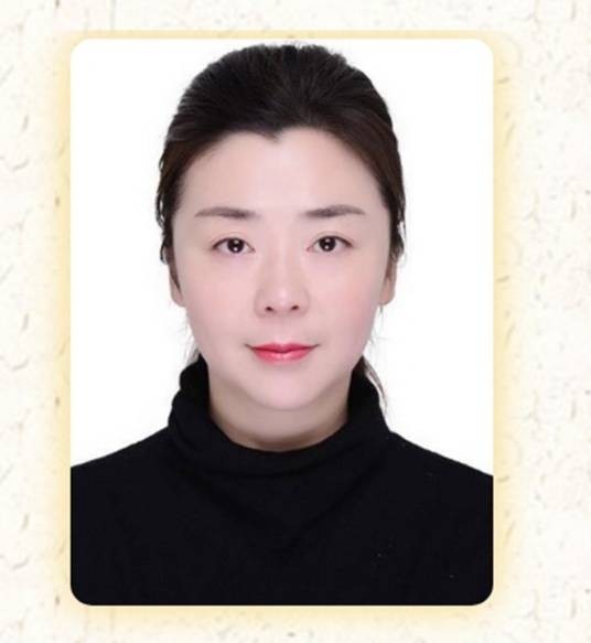 赵露（四川大学教务处副处长兼招生办公室主任）