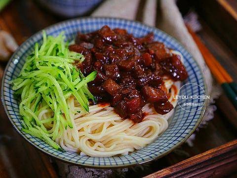 茄子炸酱面