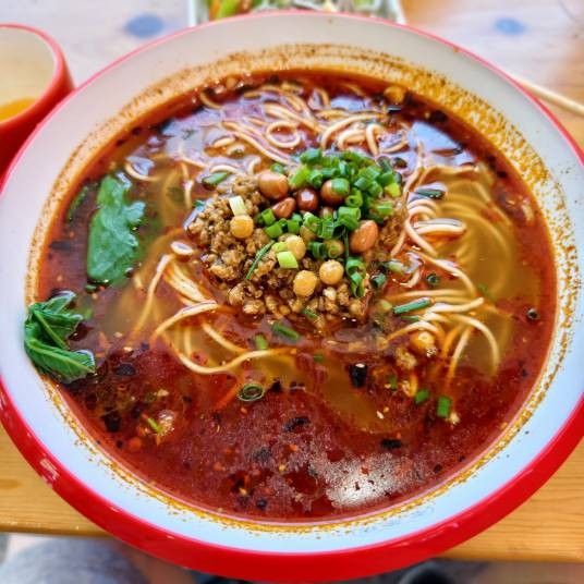 板凳面