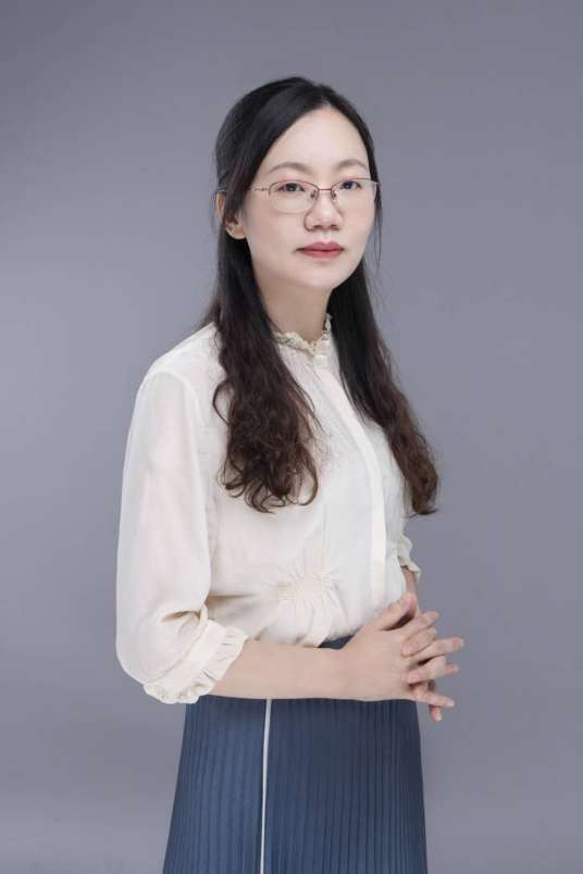 万伟（江苏省教育科学研究院教育发展战略与政策研究所所长）