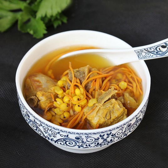 虫草菇排骨汤