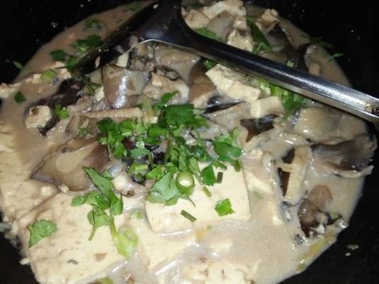 红头鱼炖豆腐