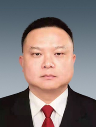 杨俊勇（湖南省泸溪县委副书记、政法委书记）