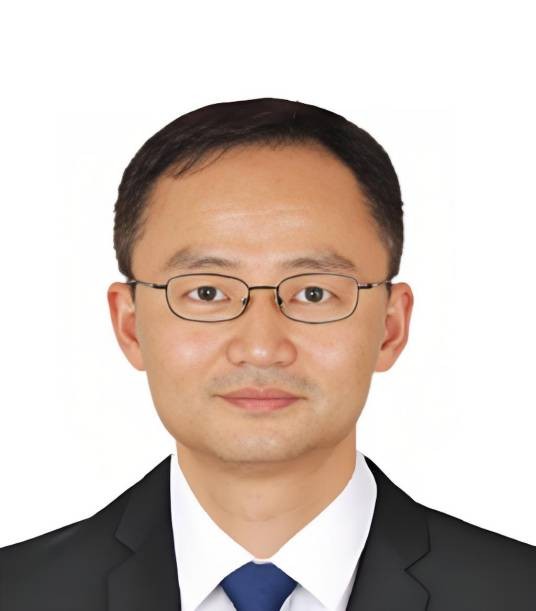 周维（云南大学软件学院教授）