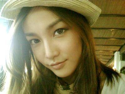 周弘（中国香港女演员）