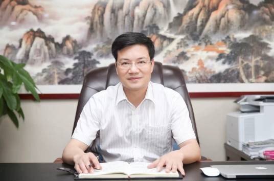 杨宏伟（湖南文体旅产业集团有限公司董事长）