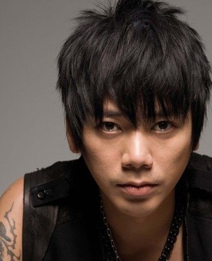 如果还有明天（2005年信、柯有伦、薛岳演唱的歌曲）