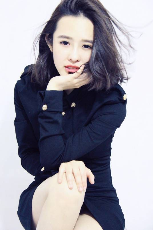李佳倪（中国内地女演员、央视客家三宝组合成员）