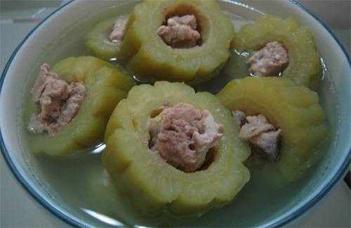 苦瓜排骨汤