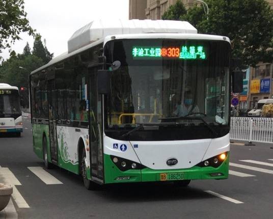 青岛公交303路