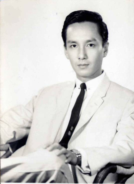 雷震（中国男演员）