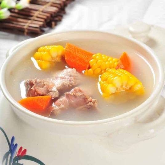 胡萝卜玉米汤