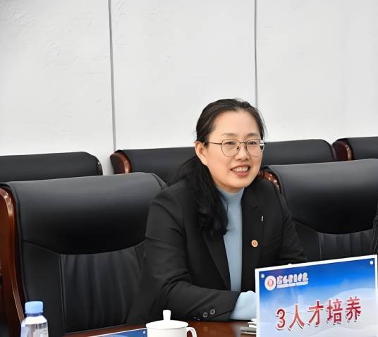 马艳红（沈阳体育学院党委常委、副院长）