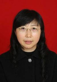 易海燕（四川省雅安市综合行政执法局二级调研员）
