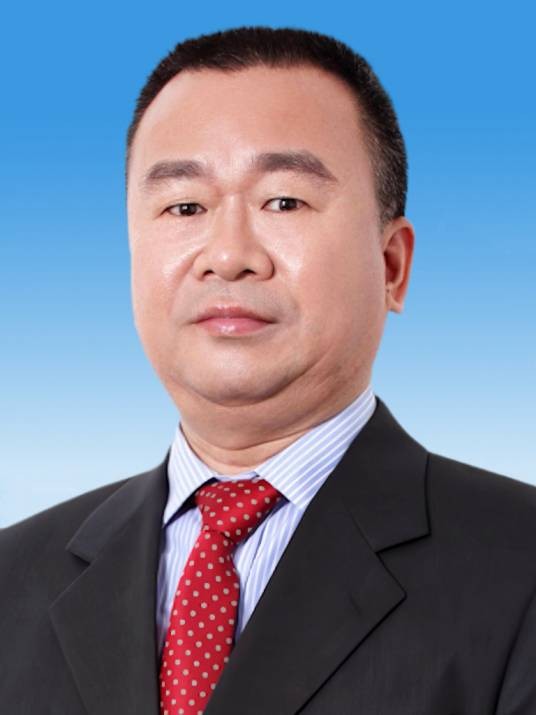 张荣华（暨南大学中医学院教授）