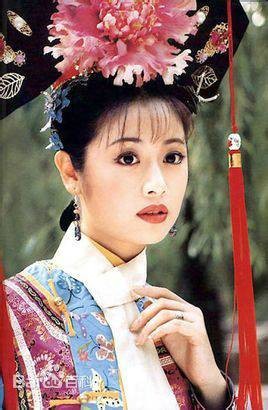 夏紫薇（电视剧《还珠格格第1-3部》《新还珠格格》中的女主角）