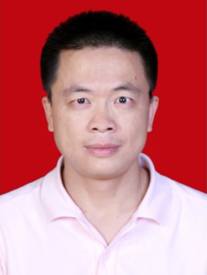 李鹏飞(湖南省张家界市武陵源区委常委,区人民政府党组成员、副区长)