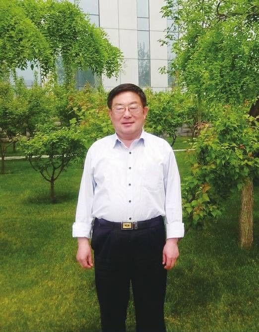 陈春生(河北省委党校教授)