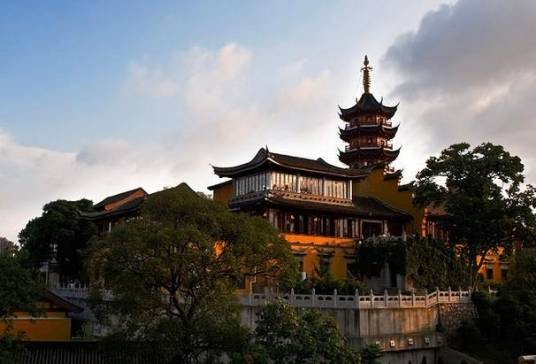 鸡鸣寺（广东省汕尾市海丰县的景区）
