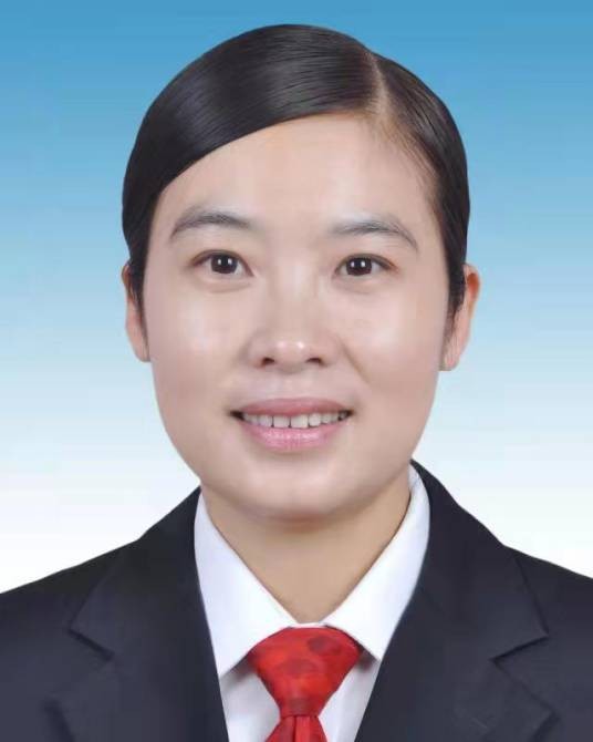 庄敏（江西省赣州市兴国县人大常委会党组成员、副主任）