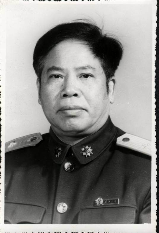 陈德明（中国人民解放军少将）