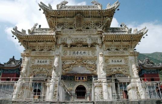 锦山龙泉寺