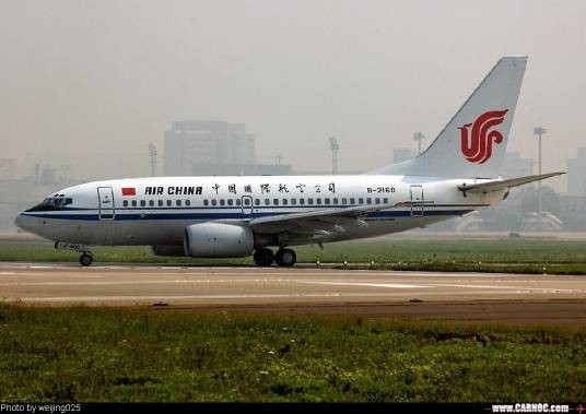 波音737-600