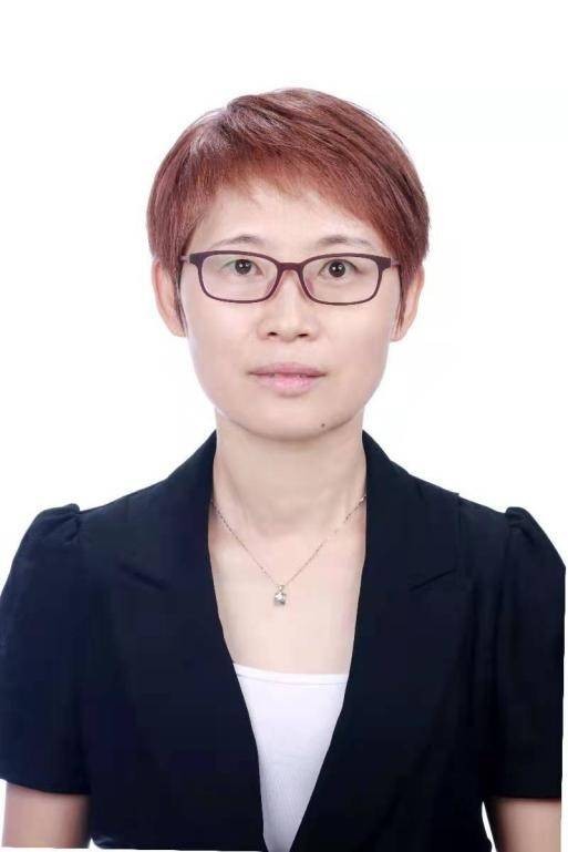 贾宏伟（工业和信息化部中小企业局副局长，海南省工业和信息化厅党组成员、副厅长（挂职））