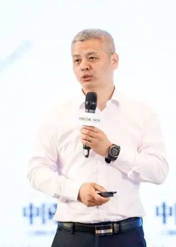 罗黎明（中国银河证券副总裁、首席信息官）