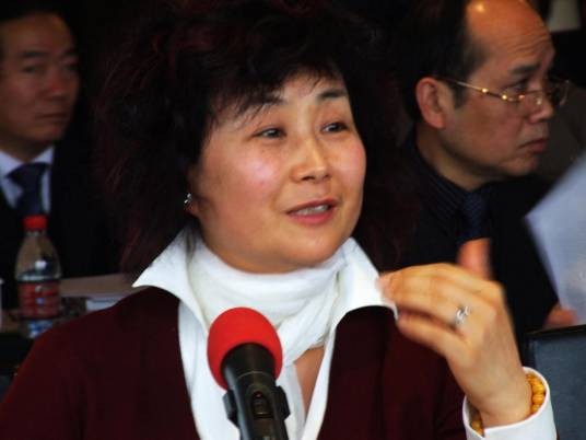王琼（湖北省工商联原副会长）