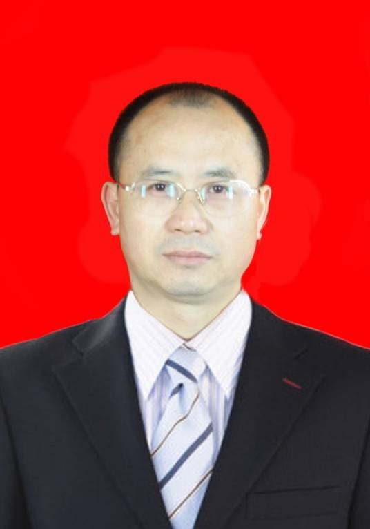 刘家富（湖南省吉首市委统战部原部长）