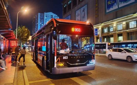 武汉公交803路