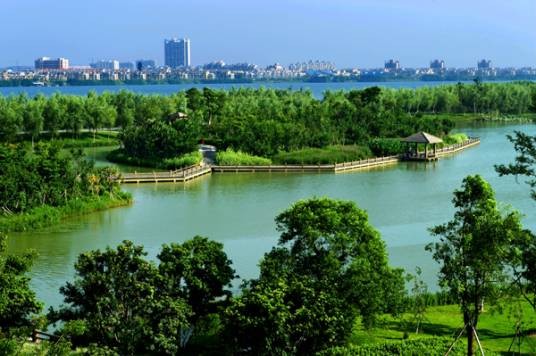 艾溪湖森林湿地公园