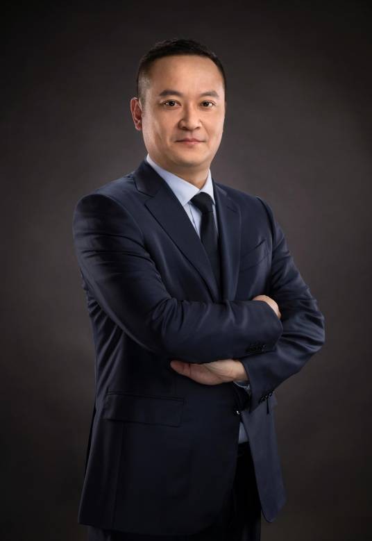 邹涛（四川省宜宾五粮液集团有限公司党委副书记、副董事长、总经理）