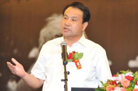 李健（安徽宣酒集团董事长，省总商会副会长）