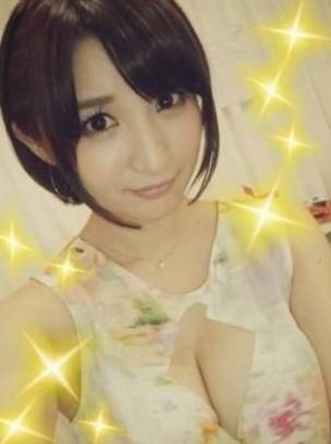尾崎娜娜