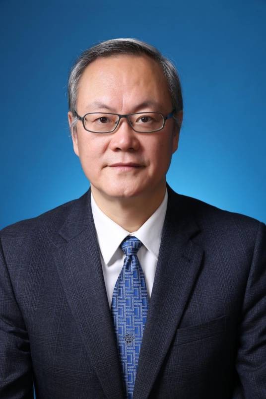 李晓(吉林大学特聘教授、广州商学院名誉校长)
